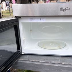 Whirlpool Vented Microwave 