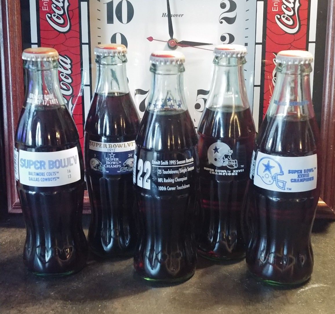 Dallas Cowboys Coca Cola Super Bowl bottles. Coke bottles. Superbowl and player Coke bottles