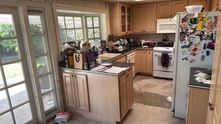 Kitchen cabinets
