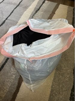 Free Feminine Clothing! (XL-2XL)
