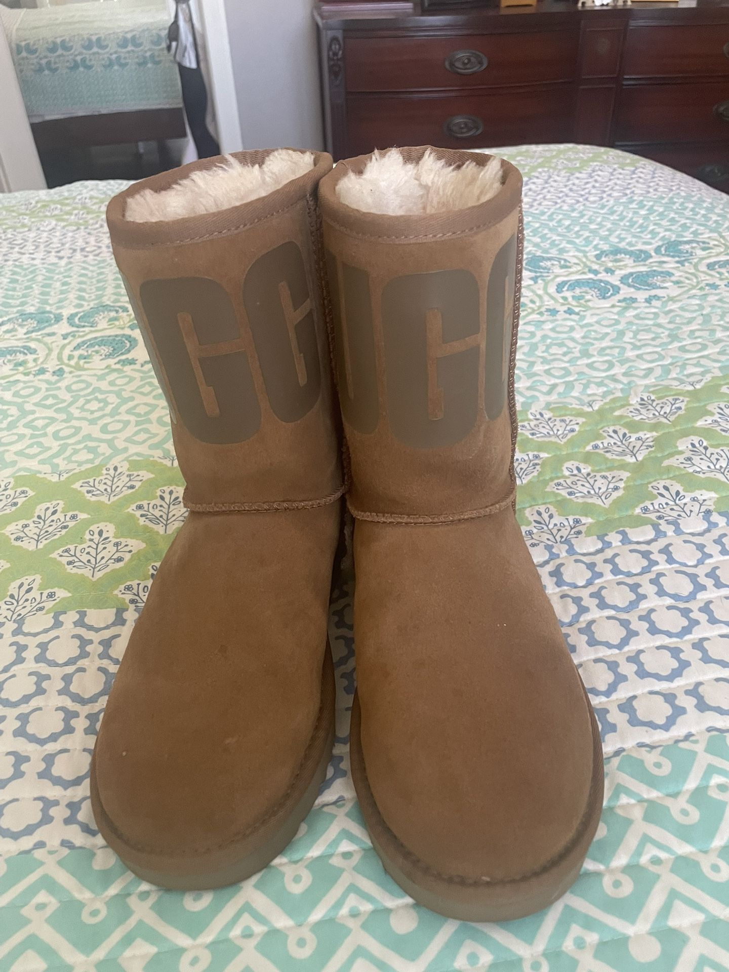 Ugg Boots Size 6