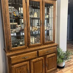 2 Piece  Buffet And Lighted Hutch