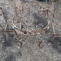 European Antique Wrought Iron Table And Four Chairs