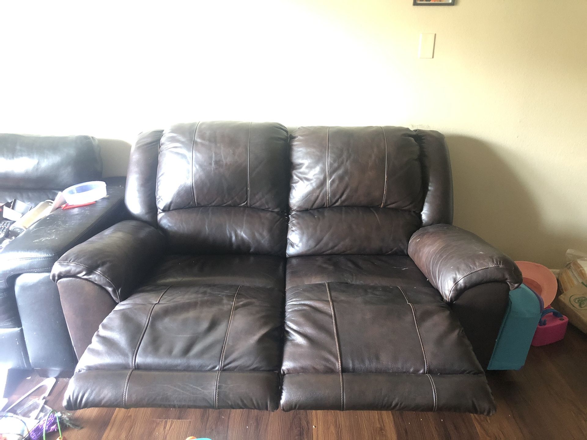 2 seater leather recliner sofa