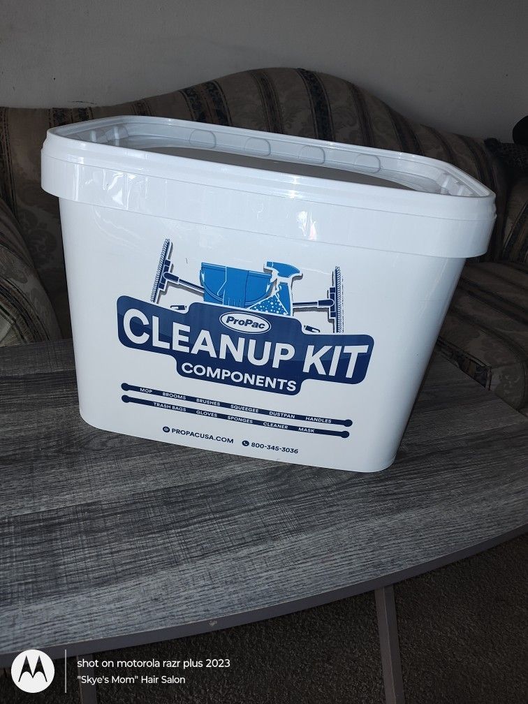 NEW Large "ProPac" Cleanup Kit Only $20!!!