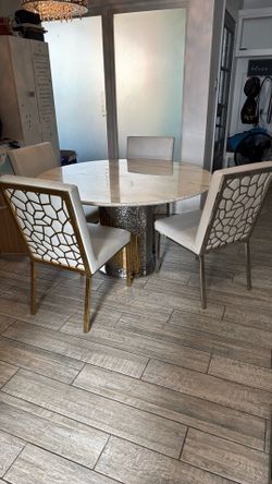 Multi-tone Marble Table