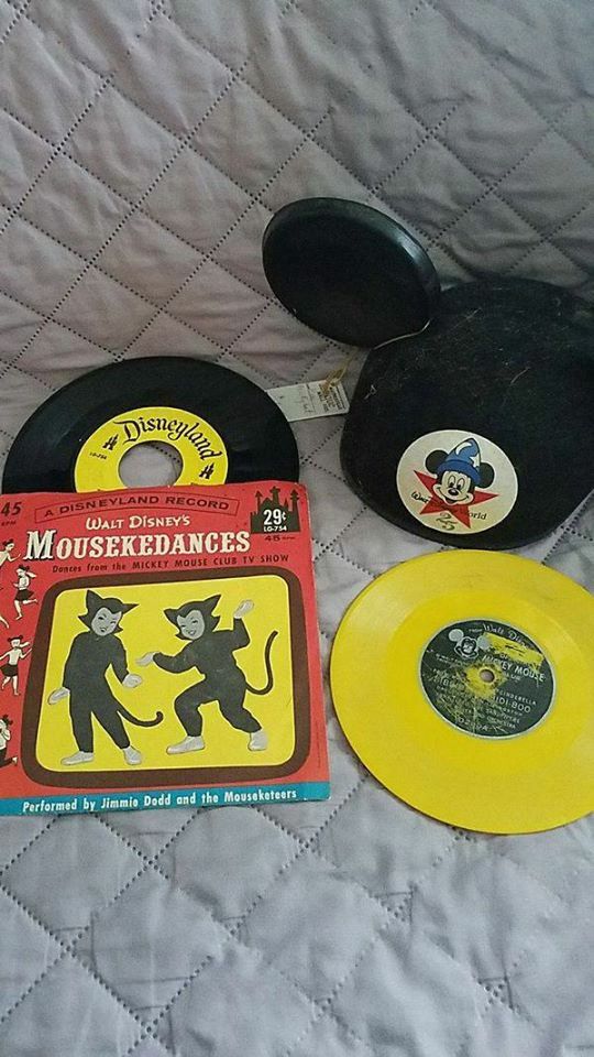 Disney lot Mousekedances 45 Ears Hat yellow record Mickey Mouse Club