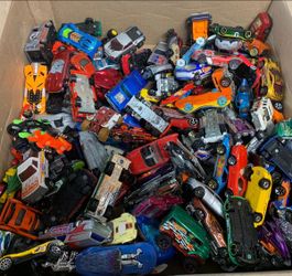 Hot wheel lot