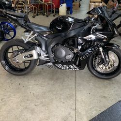 2006 Honda CBR 1000