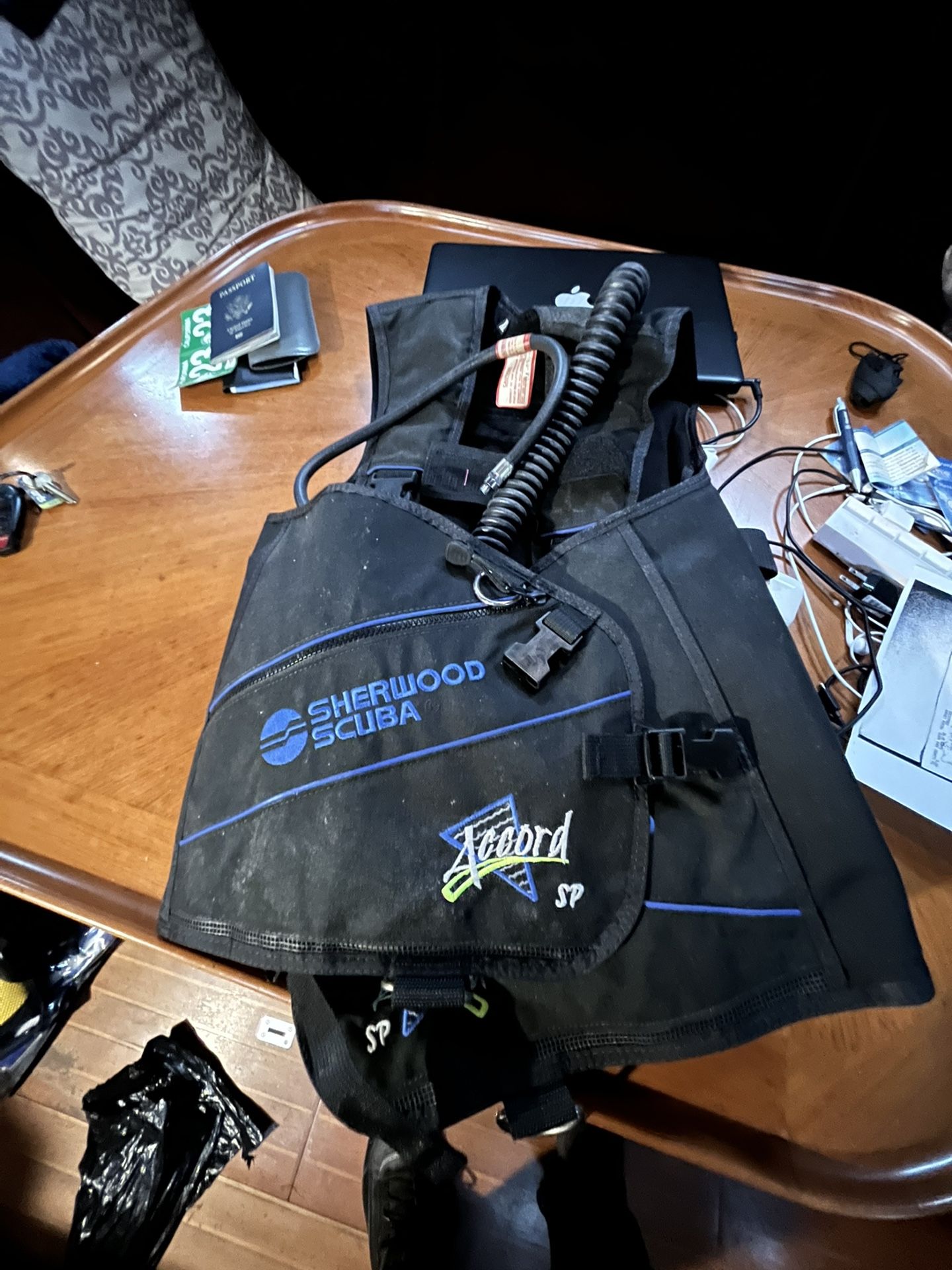 BCD SHERWOOD SCUBA PRO ACCORD