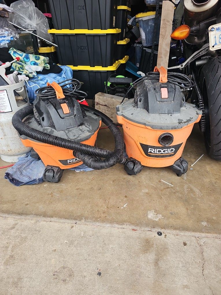 2 Rigid Shop Vacs