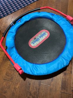 Little Tikes Easy Store 3-Foot Mini Trampoline