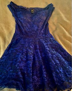 Blue Windsor dress size small
