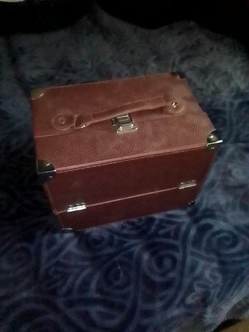 Makeup Caboodle Four Tiers +Storage