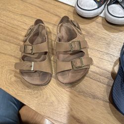 Old Navy Slides Tan Size 7