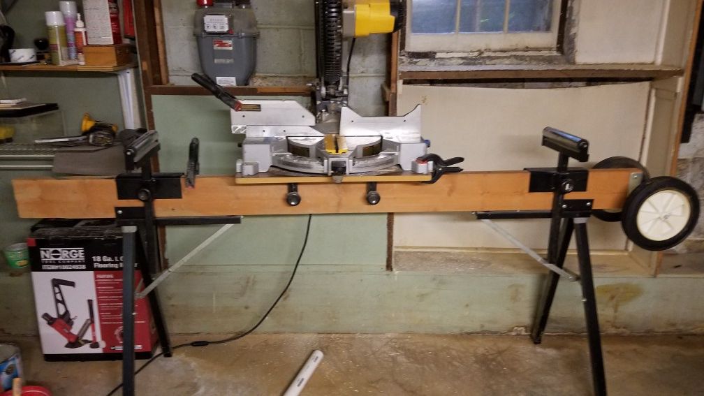 DeWalt Table Saw with Custom Bench/Table