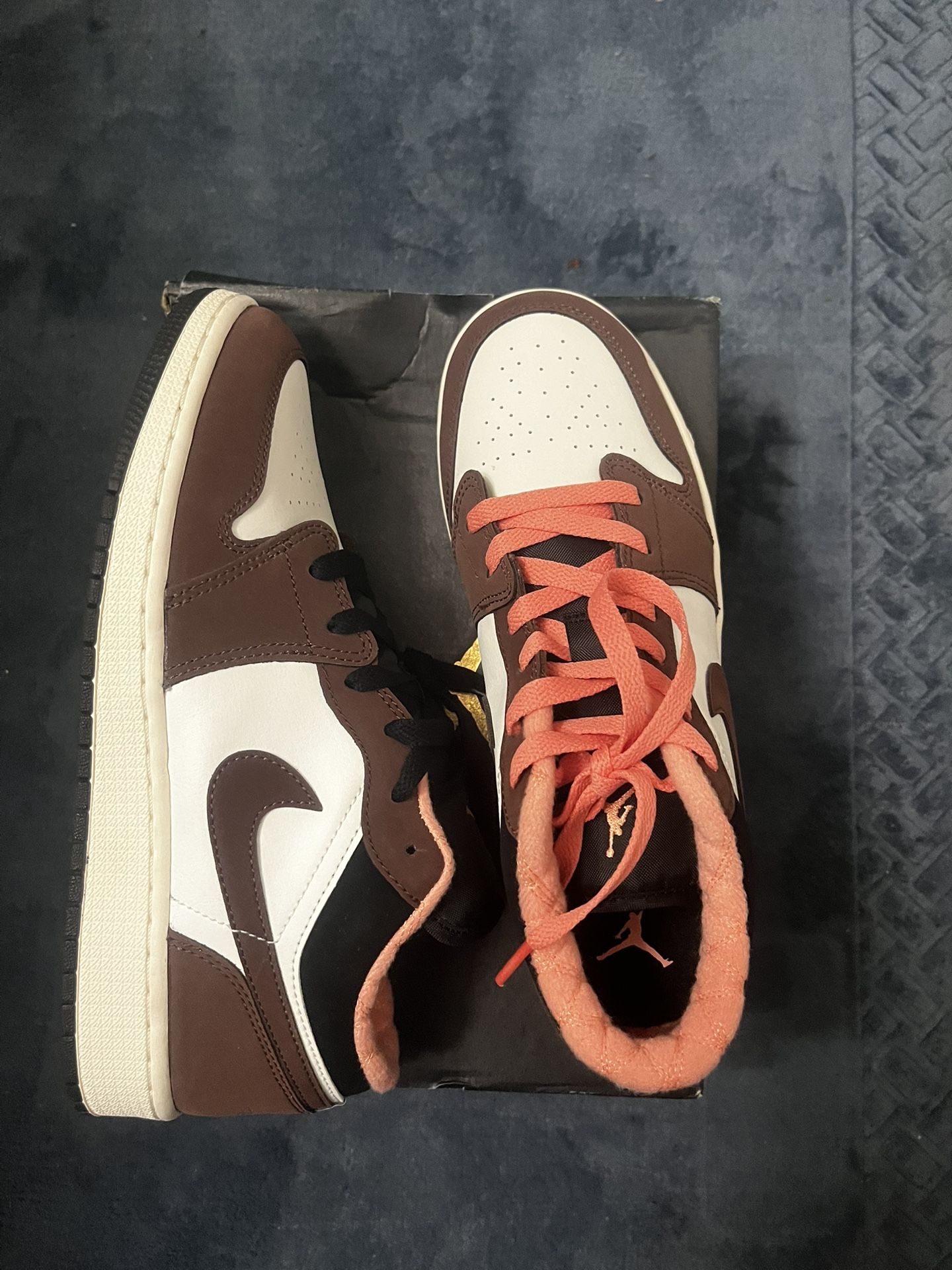 Mocha low size 7M/8.5w