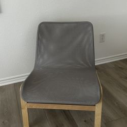 Modern Nordic Style Leisure Chair with Birch Veneer
