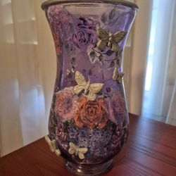 ROSE FLORAL VASE WITH BUTTERFLIES AND FAIRY LIGHTS