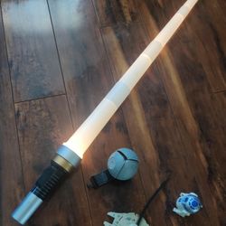 STAR WARS COLLECTABLES 