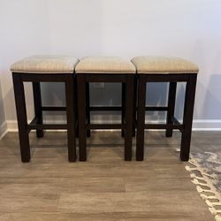 BARSTOOLS 