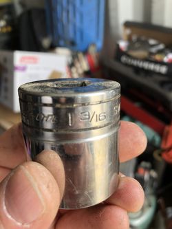 Snap on 1 3/16 12 point socket