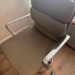 Modern Ergonomic Leather And chrome Office Chair