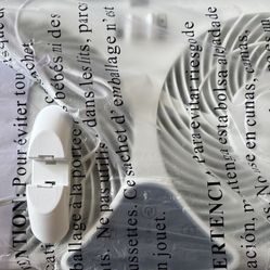 Digital Window Fan with Twin 9-Inch (22.86 cm) Reversible Airflow Blades