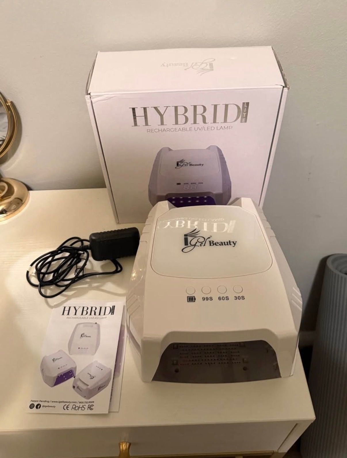 iGel beauty hybrid UV/LED nail lamp