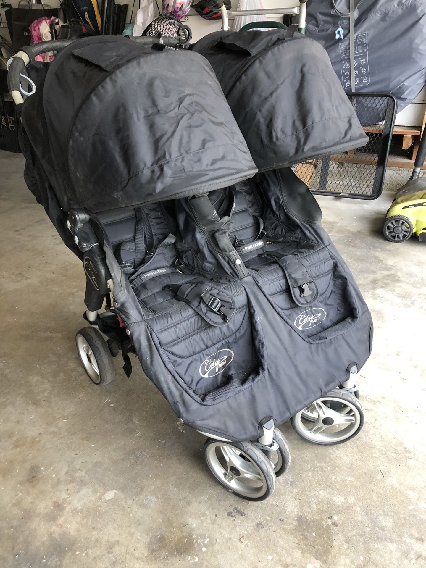 Selling double city jogger mini stroller