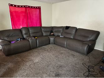 Sectional couch