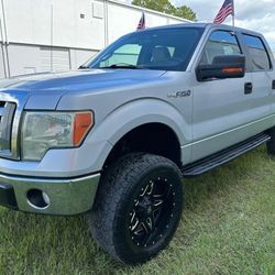 2010 Ford F150 SuperCrew Cab