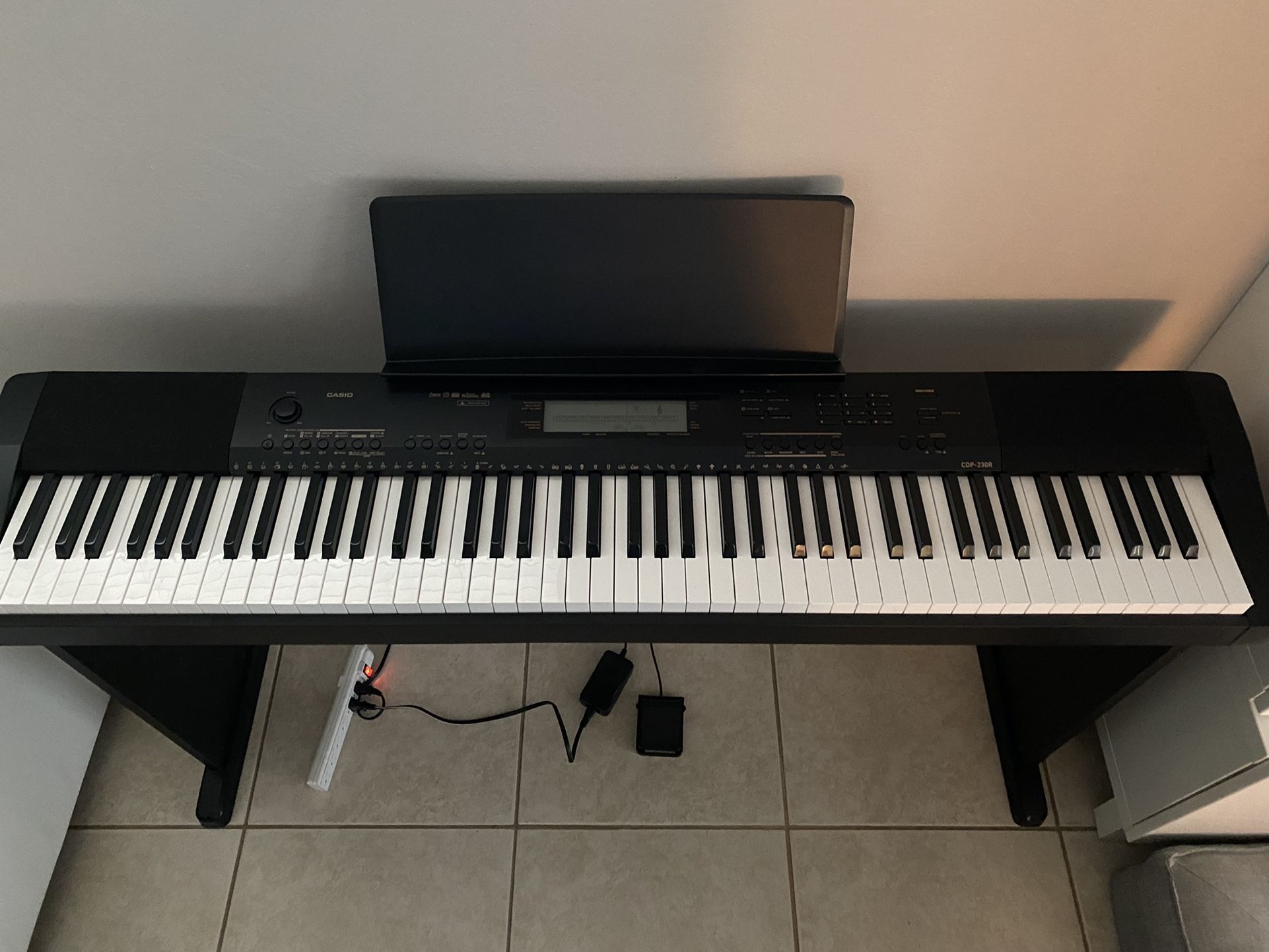 Elctrical Piano/ Organ