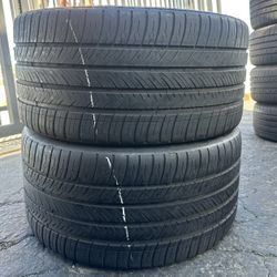 PAIR OF TIRE 255 35 19 MICHELIN 85% LIFE