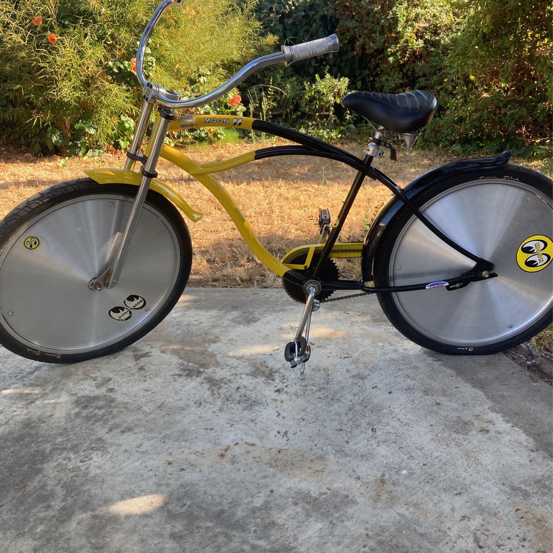 Moon Eyes Mooneyes Dyno Beach Cruiser for Sale in Santa Ana, CA