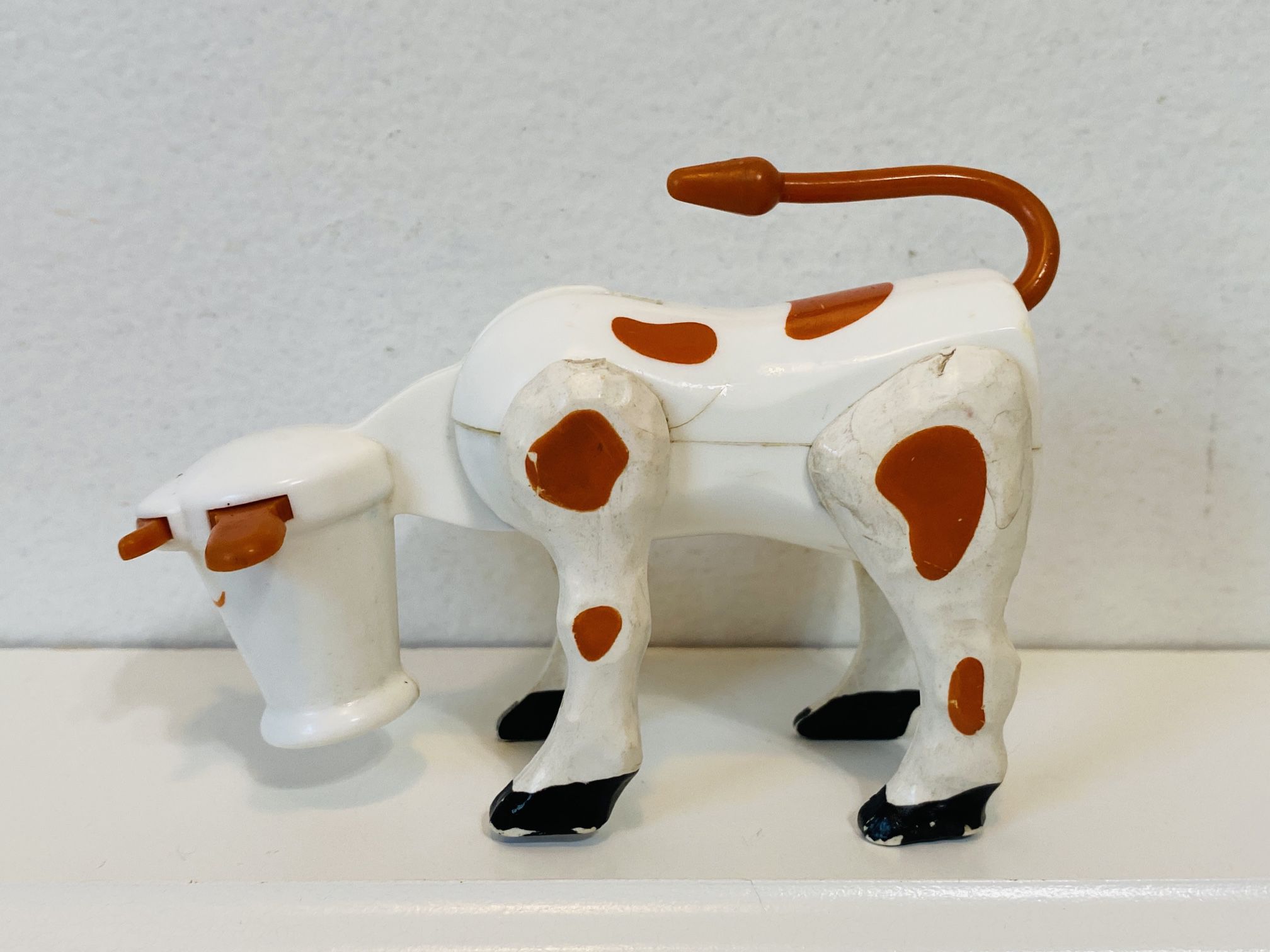 VNTG Fisher-Price 1968 Family Fun Farm Cow #915 Replacement Toy/Cake Topper