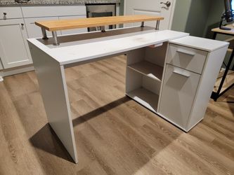 White Desk