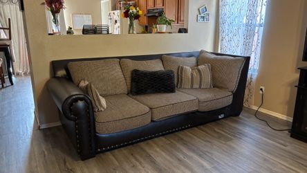 Connectable Couch