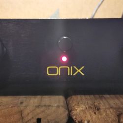 ONIX STEREO AMPLIFIER