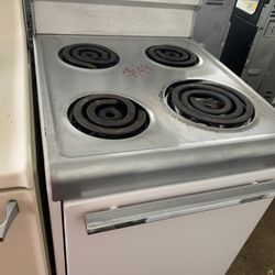 Frigidaire 20” Vintage Apartment Size Electric Stove! 💯 Guaranteed! Delivery Available TODAY