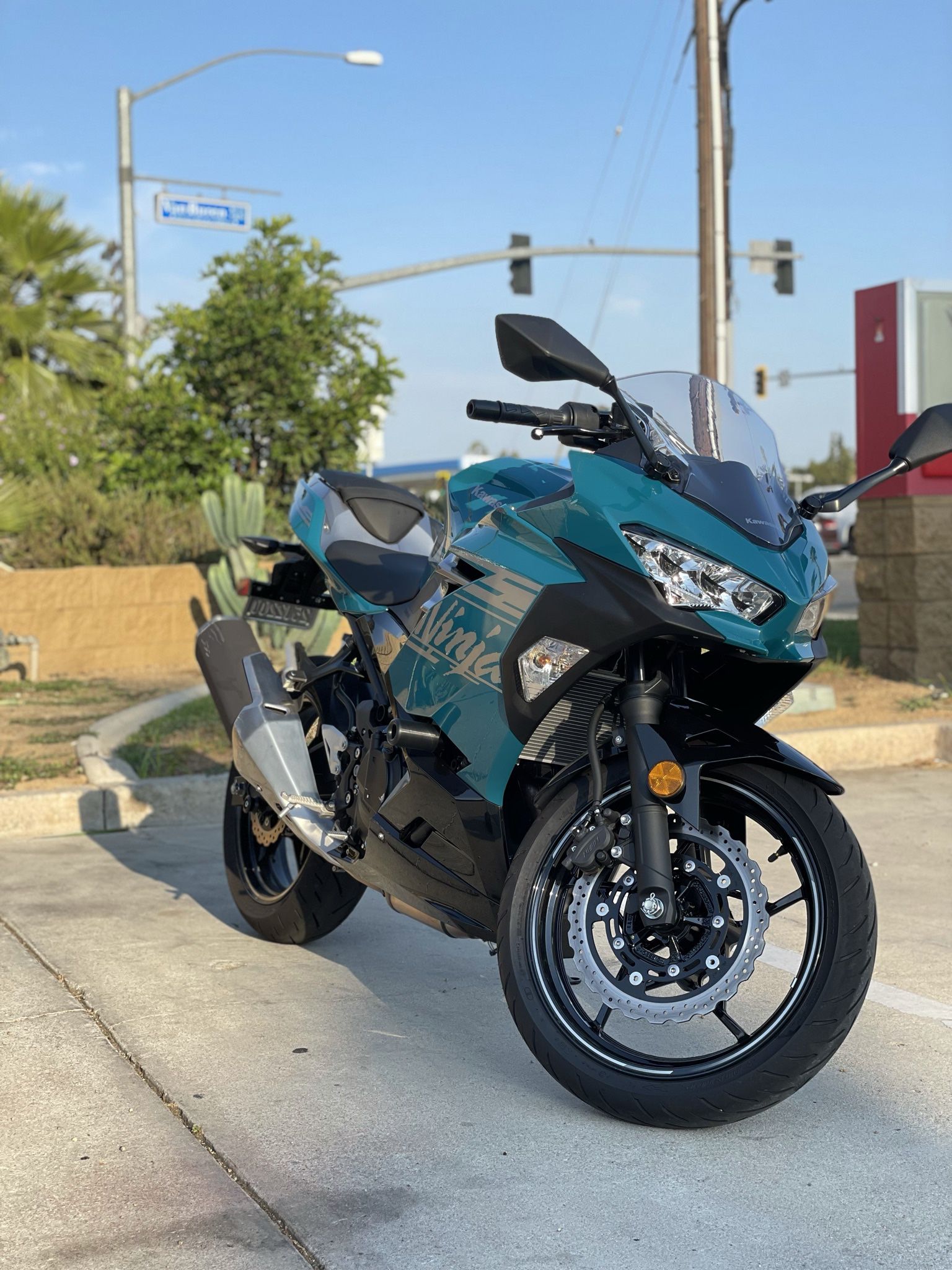 Kawasaki Ninja 400 Part Out