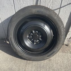 2012-2015 Toyota Prius Emergency Tire