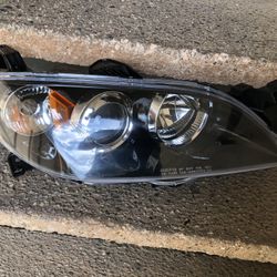 2004 to 2009 Mazda 3 Sedan  Pasanger Side Headlamp