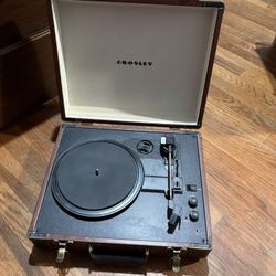 Brown Crosley Record Player 