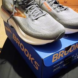 Brooks Mens Size 12 And A Half New Very Comfy