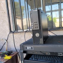 Dell PC: Intel Core i7, 1000GB, Windows11 V-24H2, 16GB RAM, MS-office. Nvidia Quadro Graphics.