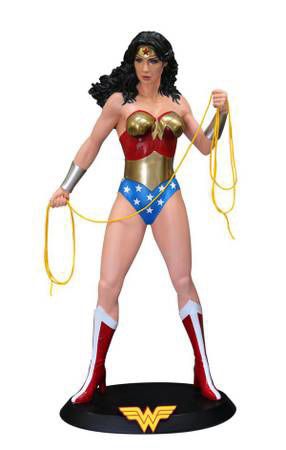 Wonder Woman Statue Life size 