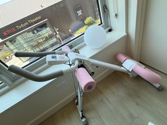 MERACH Ab Trainer Machine w/ LCD Monitor – Like New