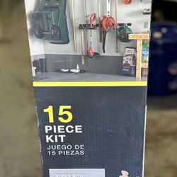 New In Box 15pc. Fast track Rail