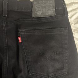 Levis men's jeans size 30-32